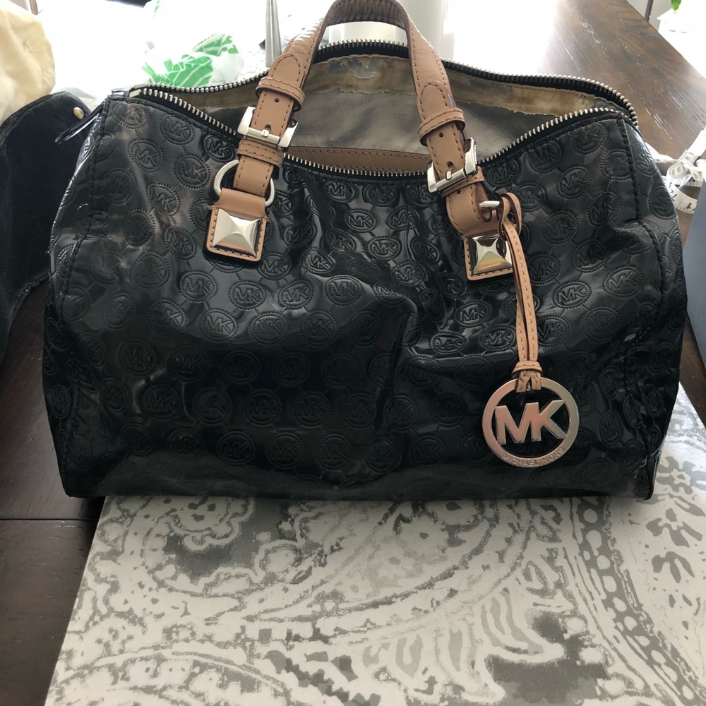 Patent Michael Kors handbag
